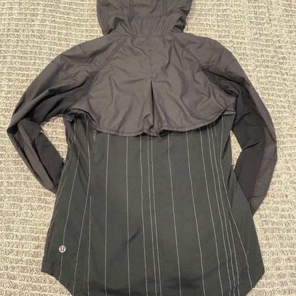 Lululemon Get Up & Glow Jacket - Picture 3 of 4